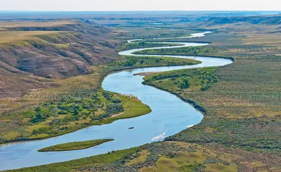 Впечатляющие виды реки Саскачеван