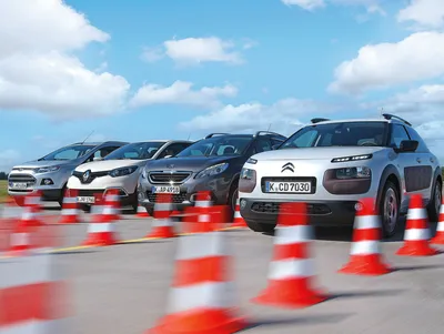 Essai Citroën C4 Cactus vs Renault Captur : le match de crossovers