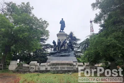 В Москве началась реставрация самого известного памятника Пушкину -  Российская газета