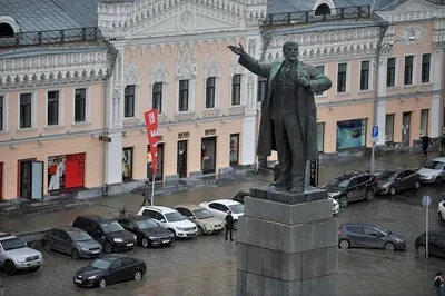 Реставрация памятника завершена | 07.10.2022 | Омутнинск - БезФормата