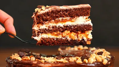 Incredibly delicious Snickers cake! Chocolate cake with caramel - YouTube