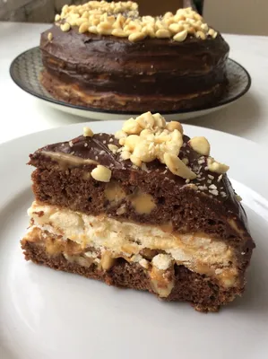 Торт \"Сникерс\": как быстро приготовить десерт - МЕТА