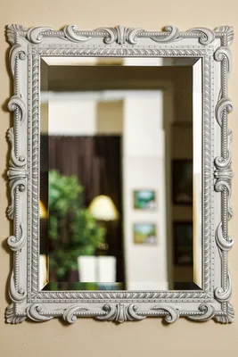 Зеркало в резной деревянной раме - Зеркала - Зеркала в багетной раме -  Фотогалерея