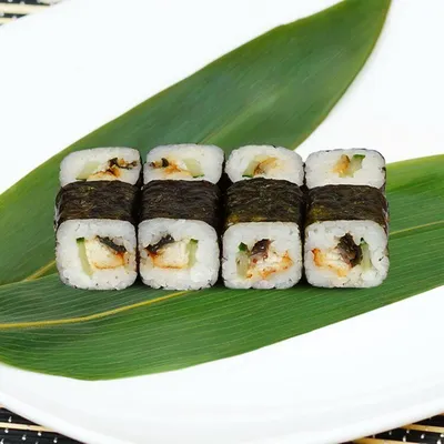 https://yaponori-sushi.ru/irkutsk/rolly/product/8820-unagi-maki