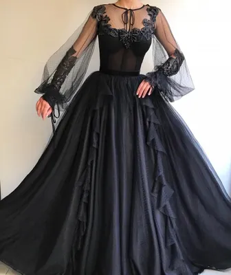 Роскошные вечерние платья от кутюр Sara Mrad Haute Couture 2022 | Orange  formal dresses, Orange fashion, Fashion
