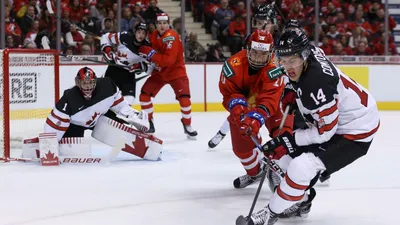 Гюльчатай от хоккея. Канада и Россия сыграли в медицинских масках |  Олимпиада | Спорт | Аргументы и Факты