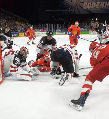 Холодная война: почему Россия и Канада соперники в хоккее