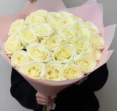 Купить букет 51 белая и розовая роза Россия 70 см в Краснодаре с доставкой