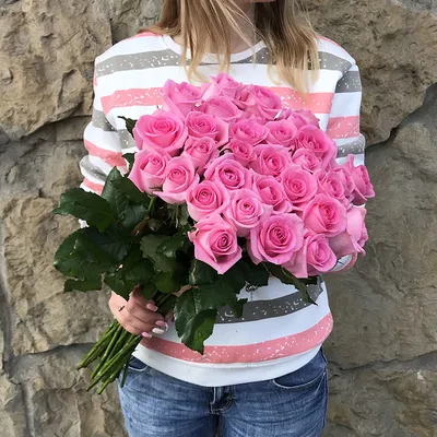Роза Россия 70 см, Цветочная мастерская 25 роз Тюмень