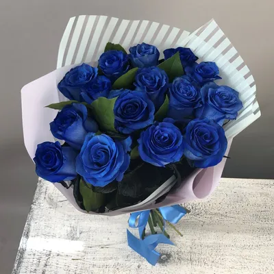 Цветочный мир у Аси ♥️ on Instagram: \"Новинка Роза Гипноз (Hypnose)  выведена голландской фирмой Olij Roses International как чайно-гибридная  роза для срезки. Роза обладает фантастической расцветкой античного мокко с  зеленоватыми с легкими