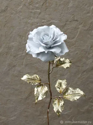 Роза из металла - красивые фото