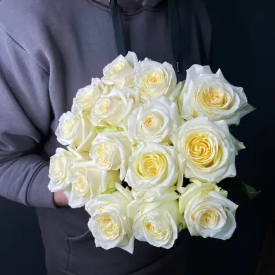 Купить Букет из 17 роз Канделайт в Краснодаре