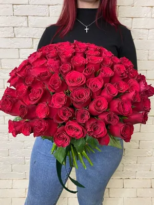 101 красная роза Кения (40 см) - заказ и доставка в Челябинске от салона  цветов Дари Цветы