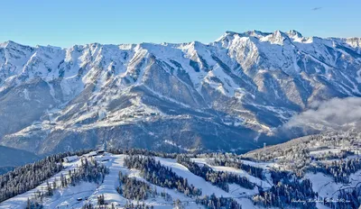 Россия, Сочи, пики вершин горнолыжного курорта Роза Хутор. Пик горы Аибга  зимой Stock Photo | Adobe Stock