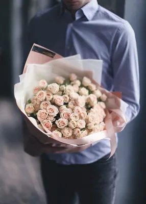 Роза кустовая Яна 50см — купить в интернет-магазине по низкой цене на  Яндекс Маркете