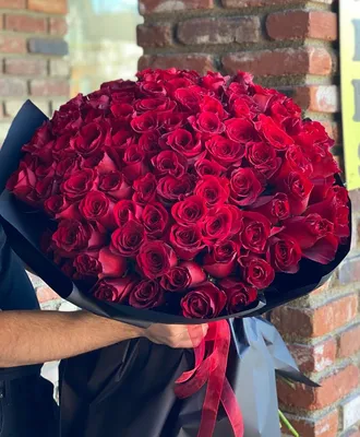 Luxury Red Rose bouquet in Glendale, CA | Kenneth Village Flowers,  Chocolates and Gifts