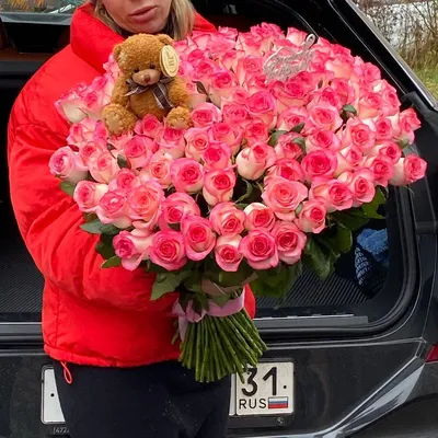 Букет из 51 красной розы с мишкой и раффаэло купить в Туле с доставкой