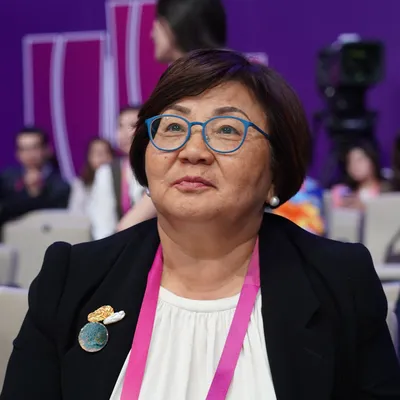 Отунбаева Роза Исаковна — биография - 27.11.2019, Sputnik Кыргызстан