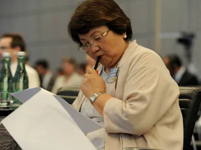 Отунбаева приняла участие во Всемирной конференции ЮНЕСКО - 13.11.2014,  Sputnik Кыргызстан
