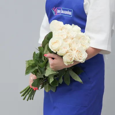 Белые розы – розы с доставкой по Москве и Московской области