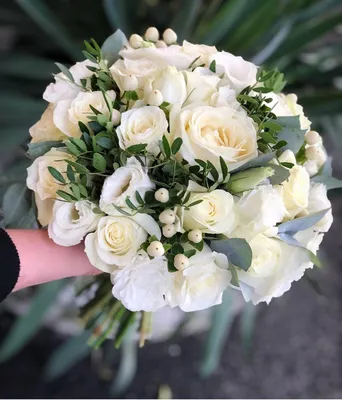 51 белая роза 60 см доставка в Брянске | Нескучная История