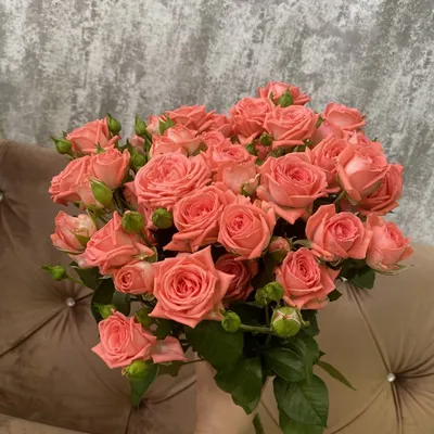 Букет «21 кустовая роза Барбадос» - заказать и купить за 2 800 ₽ с  доставкой в Новороссийске - партнер «Rose-Novoross»