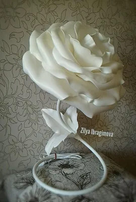 Роза светильник из изолона фото фотографии