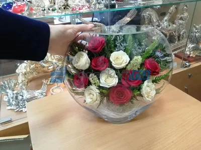 Живые цветы в вакууме Natural Flower Products (NFP) Композиция розы в  стекле (артикул BMR13) - «Интересная подача» | отзывы