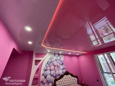 Розовый натяжной потолок в спальне - Натяжные-Потолки-Фото.рф