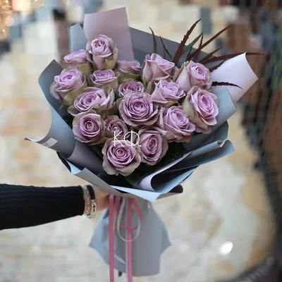 25 фиолетовых роз 50 см. купить с доставкой в Барнауле за 5 005 руб.