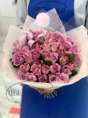 25 желтых и фиолетовых роз в коробке | купить недорого | доставка по Москве  и области