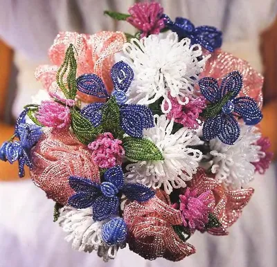 свадебный букет из бисера | Цветы из бисера, Бисероплетение, Букет