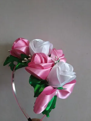 белые розы из атласных лент, цветы из лент, розы из атласных лент, цветы из  ткани, роза канзаши, Свадебный декор Москва