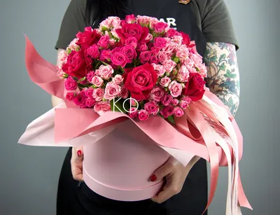 Розовые розы в коробке в виде сердца купить с доставкой в Москве | Заказать  букет цветов недорого
