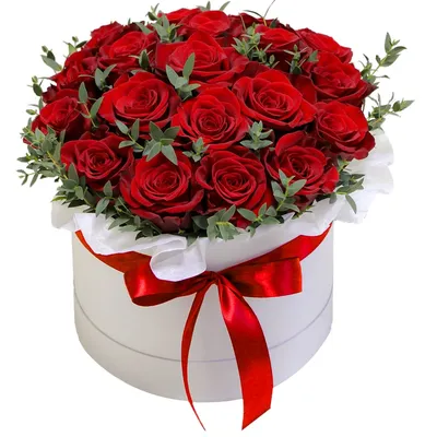 Купить букет из 15 красных роз в шляпной коробке по доступной цене с  доставкой в Москве и области в интернет-магазине Город Букетов