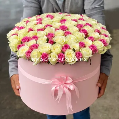 Розовые розы в шляпной коробке – цветы с доставкой в Брянске | Iris32