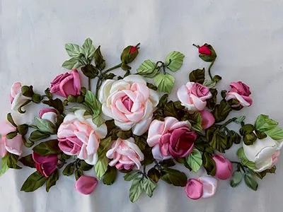 Розы, розовые, красные, сиреневые, …» — создано в Шедевруме
