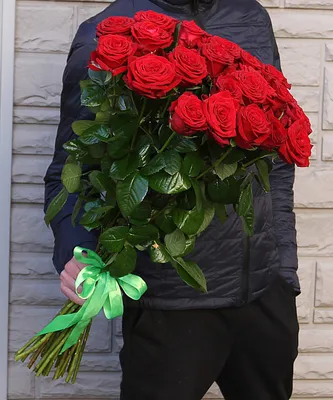 Купить Высокие розы в Москве недорого с доставкой