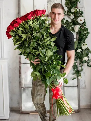 Высокие розы 180 см 51 шт купить в Москве недорого - По цене 29990 руб. |  Заказать с доставкой