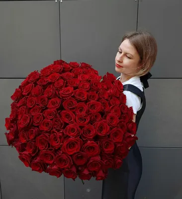 Купить Букет высоких роз 80 см по выгодной цене в Краснодаре