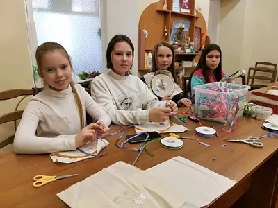 Всемирный день рукоделия | Пикабу