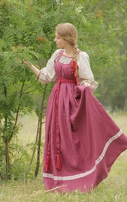 File:Русские народные костюмы.JPG - Wikimedia Commons