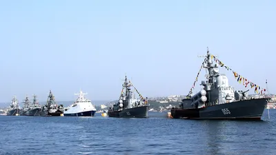 С днем Военно-Морского Флота России!