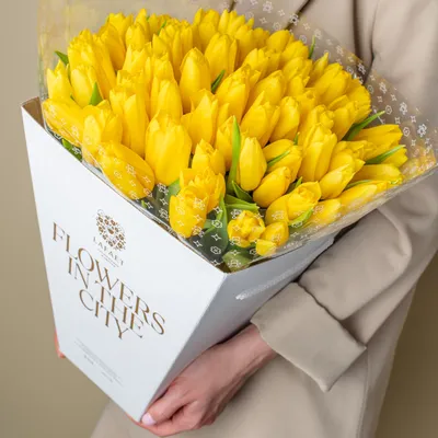 Шляпная коробка с тюльпанами яркая - Шляпная коробка с тюльпанами яркая