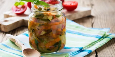 Салат из огурцов на зиму с луком и растительным маслом | Простые рецепты с  фото