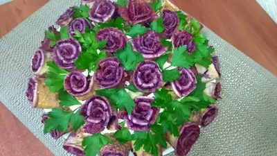 Как приготовить салат «Розы»