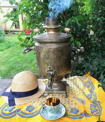 STL file Miniature Samovar — Vintage Fire Pot 🔥・3D printer design to  download・Cults