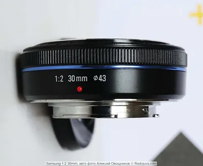 Цифровой фотоаппарат Samsung NX1000 - купить по цене от 23990 руб в  интернет-магазинах Москвы, характеристики, фото, доставка