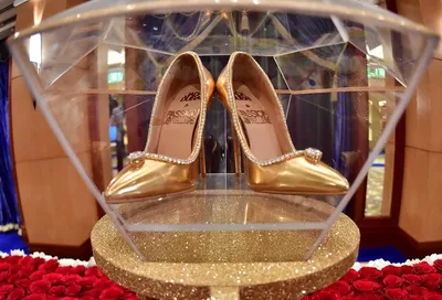 Представлены самые дорогие в мире мужские туфли с бриллиантами -  Korrespondent.net
