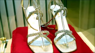 Самые дорогие и смешные туфли в Вайлдберрисе | Обереги, ритуалы и приметы |  Дзен